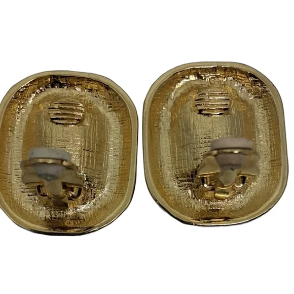 VINTAGE LARGE GOLD & WHITE GLASS RHINESTONE STATEMENT CLIP ON EARRINGS - Picture 6 of 6